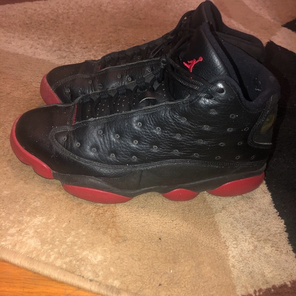 Air Jordan size 10.5 bred 13s - Picture 2 of 3
